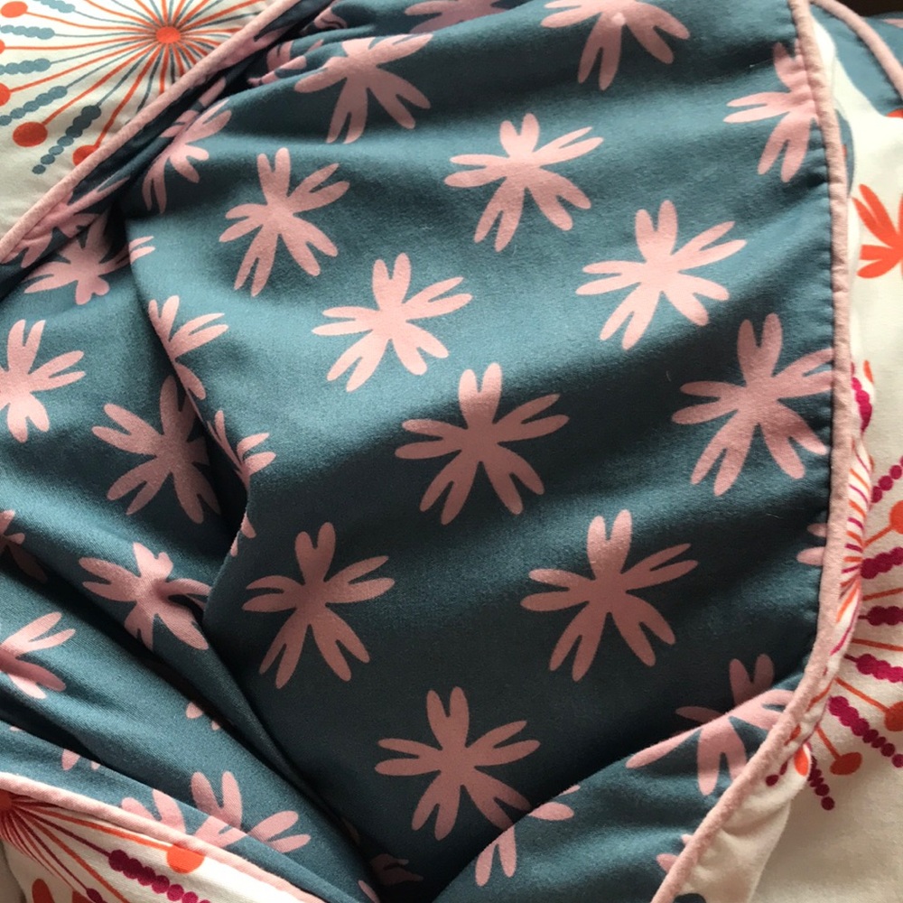 Bedding - Picture 4 of 7